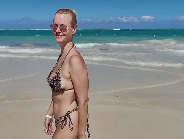 Urlaubsfick ohne Gummi, Strand, Whirlpool, Bett